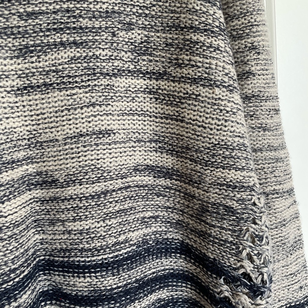 Anthropologie Paper Crane Sweater - Picture 6 of 9